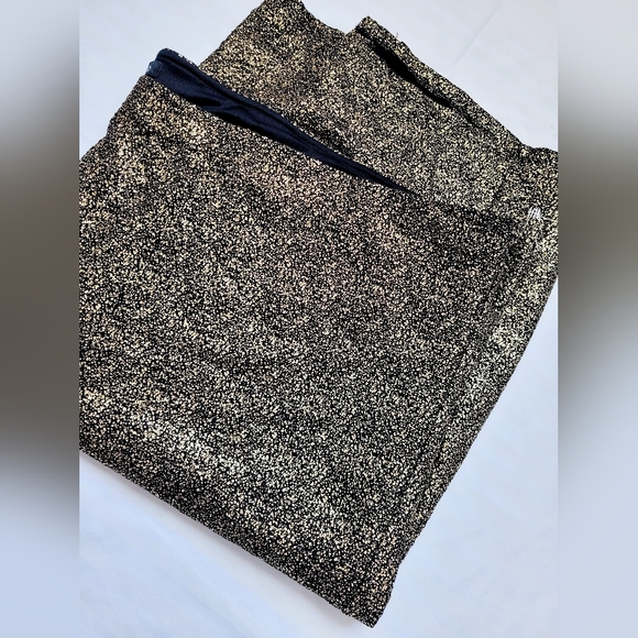 TORRID Women Plus Size Chic Gold Shimmer/Glitter Stretch Skirt Lined Pull On 26 - Picture 14 of 16